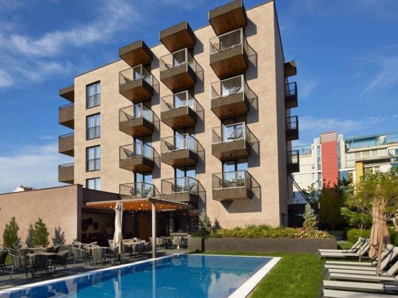 Курортният комплекс Слънчев бряг ежегодно привлича хиляди туристи и почитателите